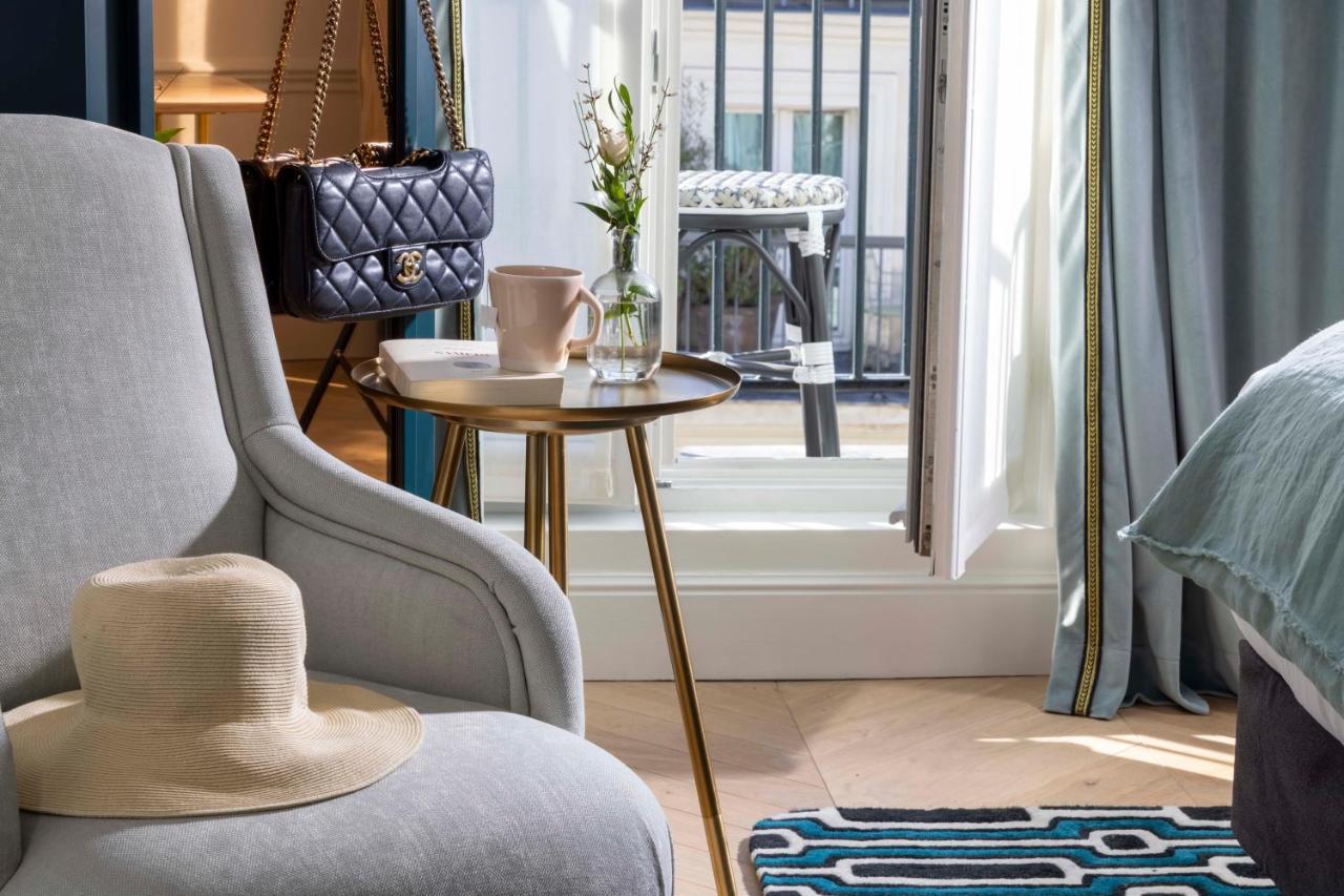 Parisian View,1286068798:JPEG