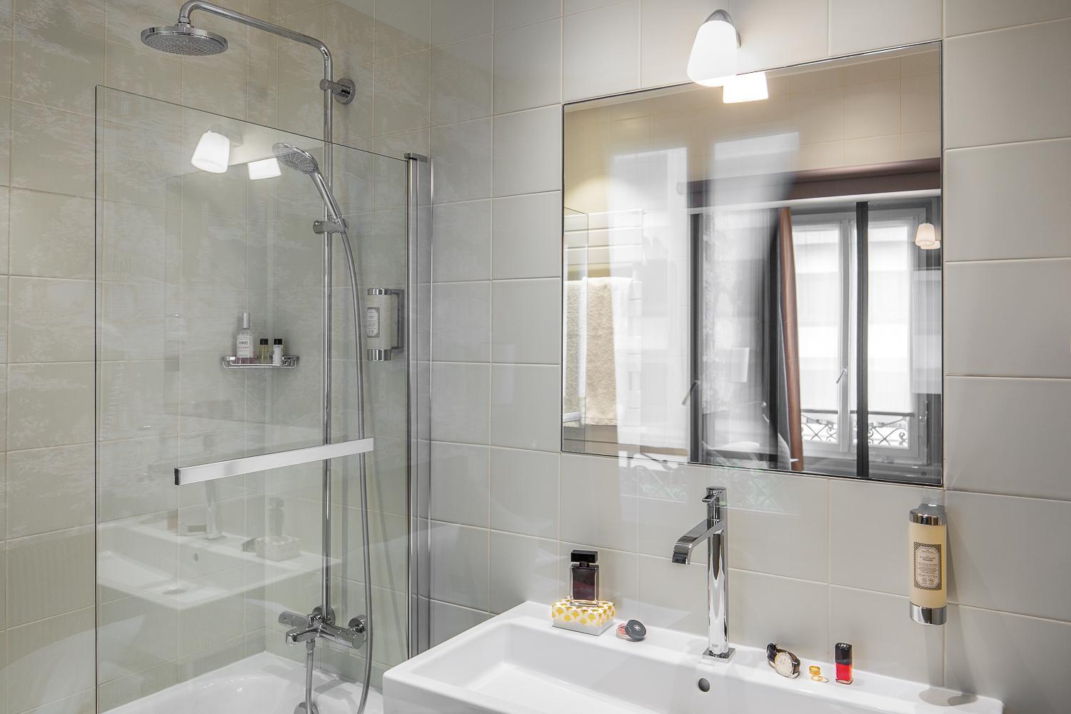 Prestige Twin Room,1586824522:JPEG