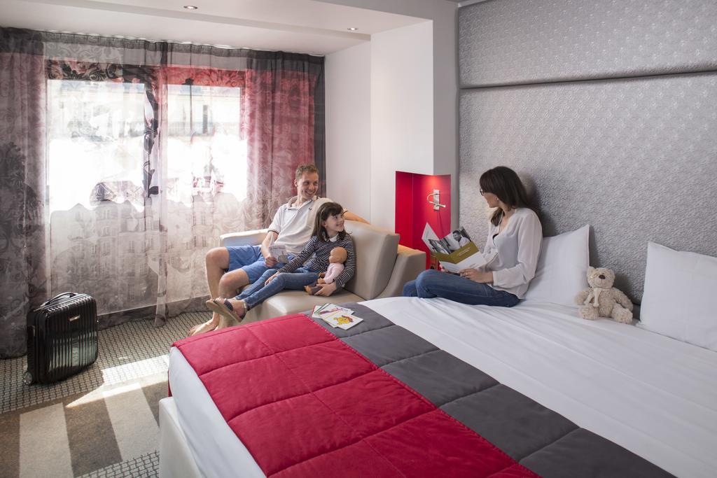 Superior King Room with Sofa Bed,917375959:JPEG