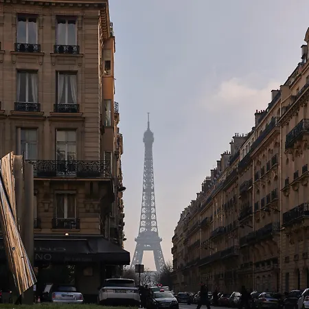 Plaza Tour Eiffel-2