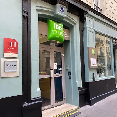 Ibis Styles Paris Cadet Lafayette-2