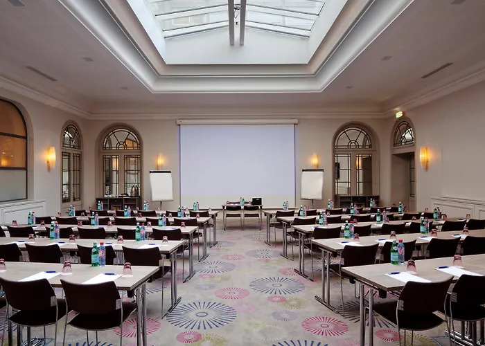 Inn Paris - Gare De Lyon Bastille By IHG
