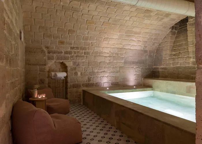 Le Petit Beaumarchais &Spa Ex Original