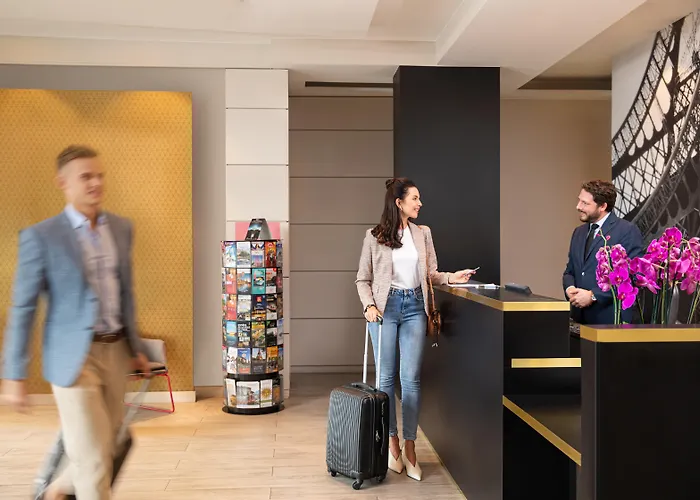 Lodge: Citadines Tour Eiffel Paris
