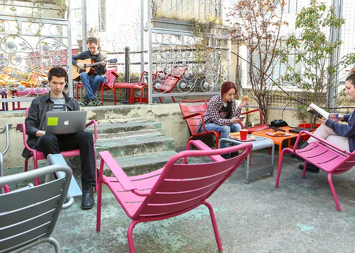 Beach hotel: Le Village Montmartre