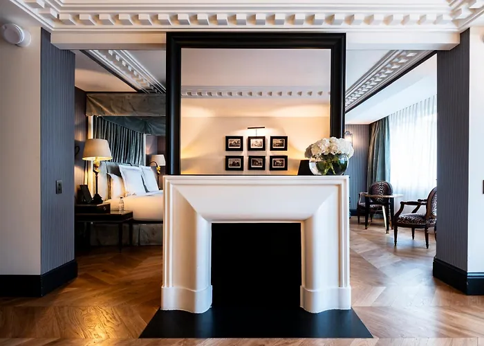  De Berri Champs-Elysees, A Luxury Collection