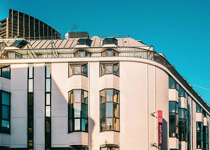 Hotel familiar: Hotel Mercure Paris Centre Gare Montparnasse