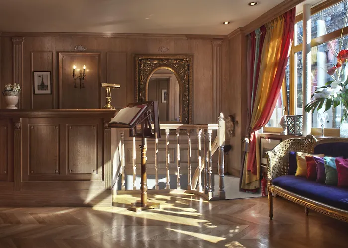 Hotel De La Motte Picquet