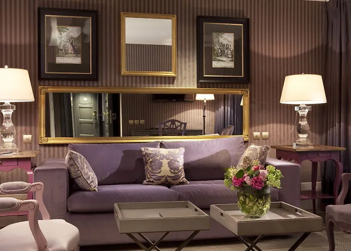 Hotel: La Maison Favart