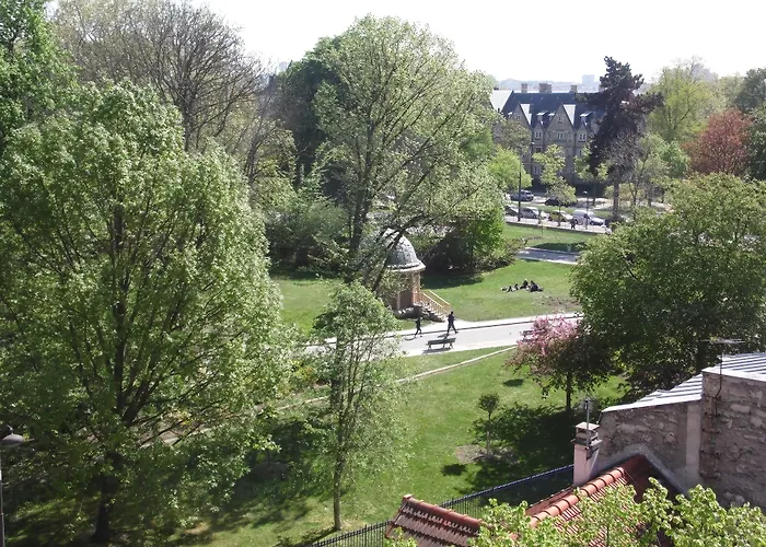 Du Parc Montsouris