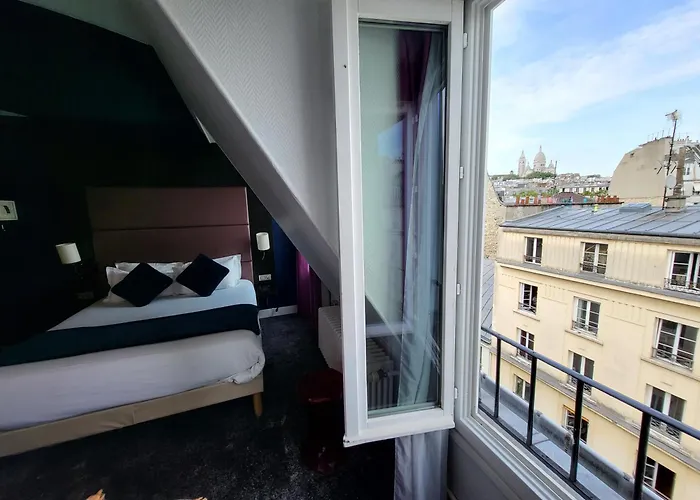 Accueil Pigalle Montmartre
