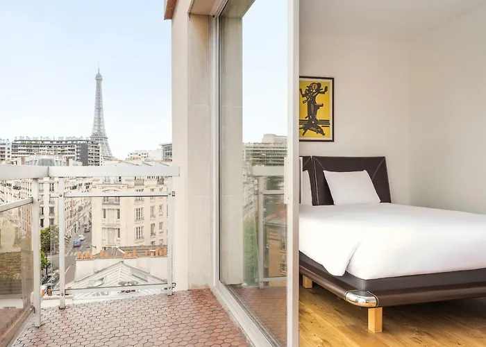 Adagio Access Paris Tour Eiffel St Charles